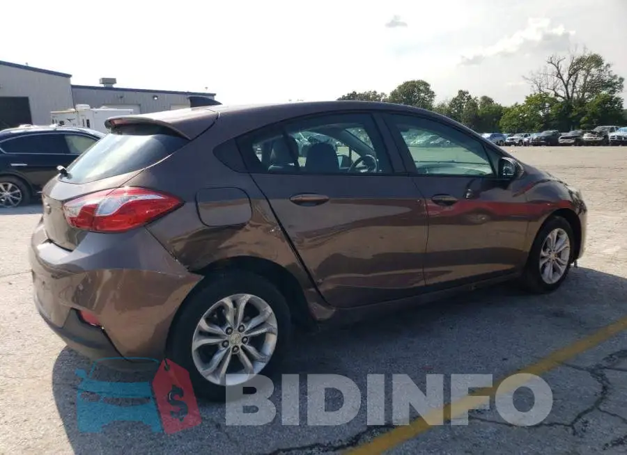 3G1BC6SM8KS569945 Photo# 3