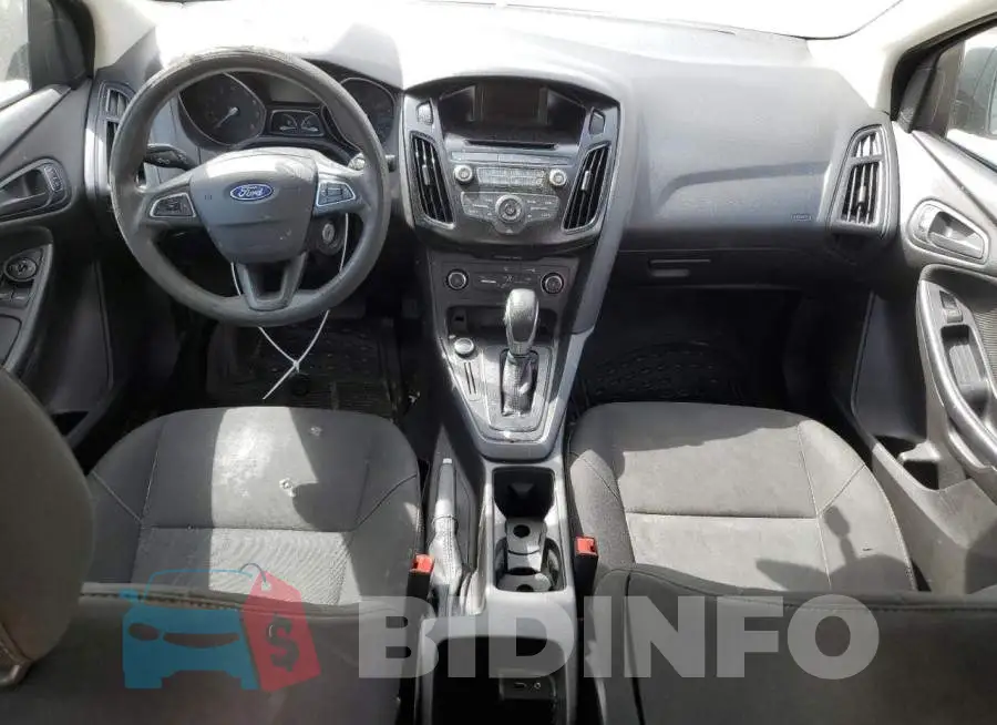 1FADP3E22GL261489 Photo# 8