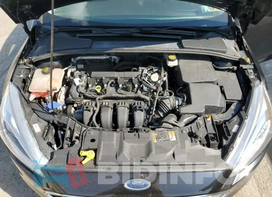 1FADP3E24JL235144 Photo# 11