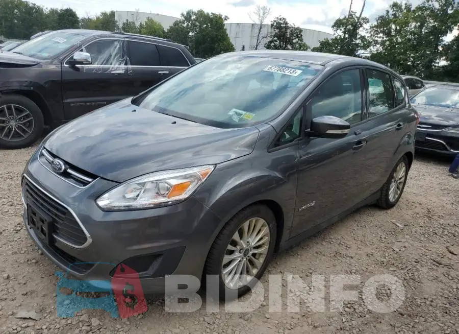 1FADP5AU8JL105242 Photo# 1