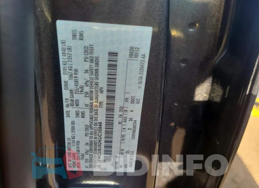 1FMCU9J92KUC35848 Photo# 13