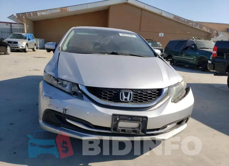 19XFB2F70FE227886 Photo# 5