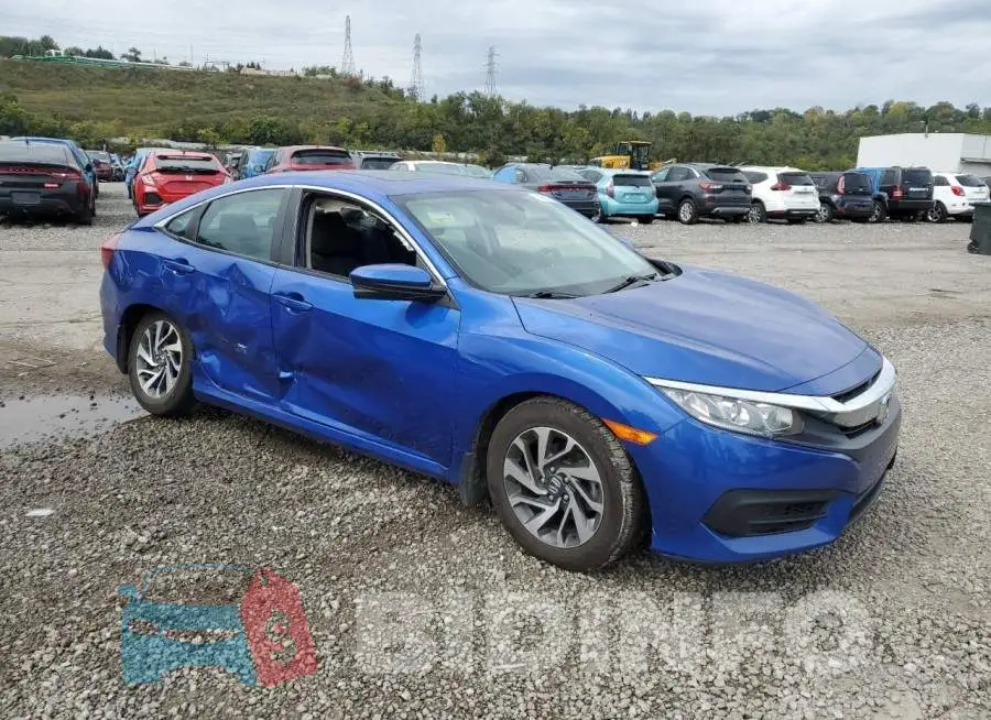 19XFC2F73HE201752 Photo# 4