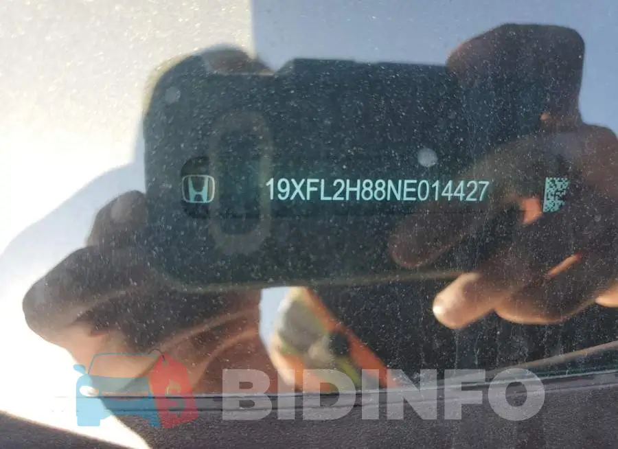 19XFL2H88NE014427 Photo# 12
