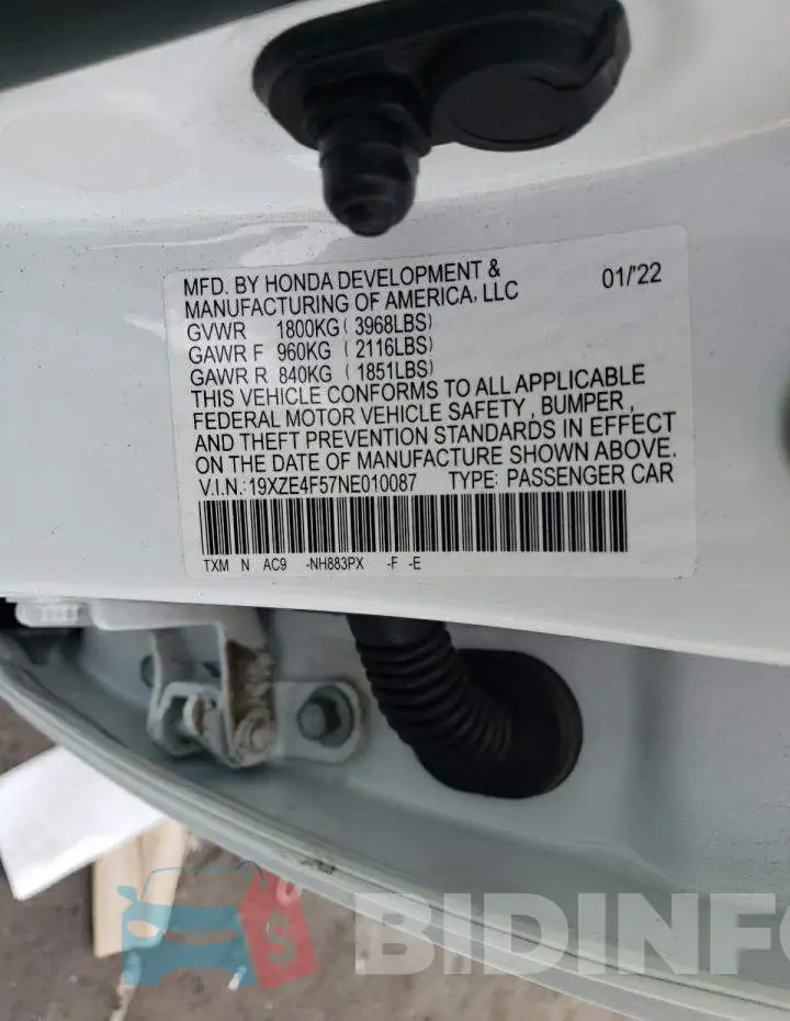 19XZE4F57NE010087 Photo# 12