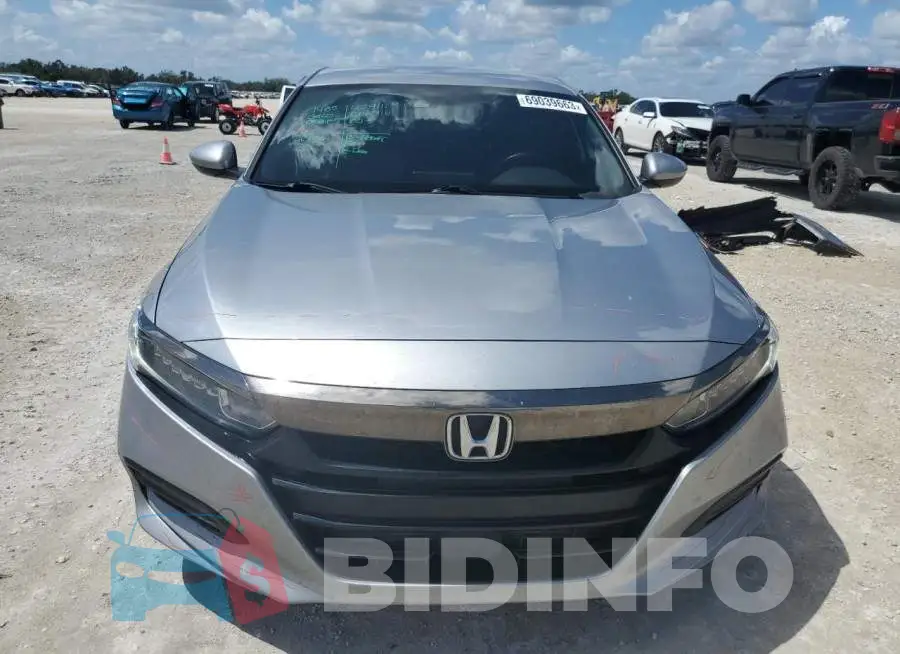 1HGCV1F38JA192433 Photo# 5
