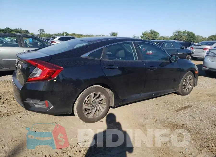 2HGFC2F81GH573538 Photo# 3