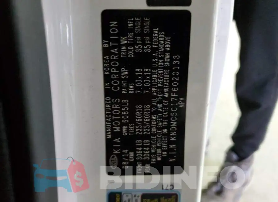 KNDMC5C17F6020133 Photo# 14