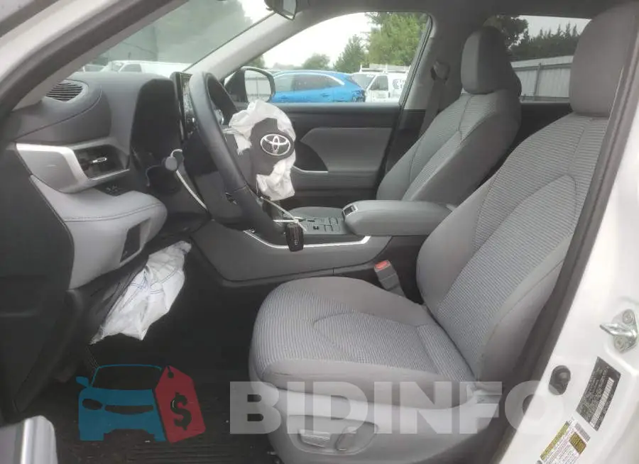 5TDBZRBH4LS048012 Photo# 7