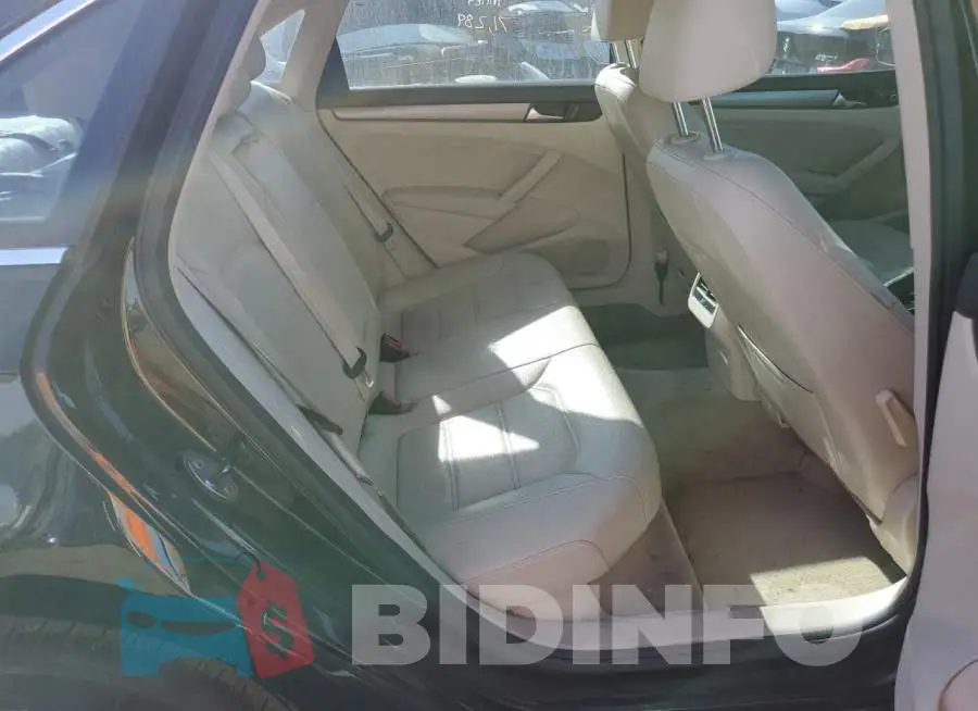 1VWBN7A34EC098867 Photo# 10