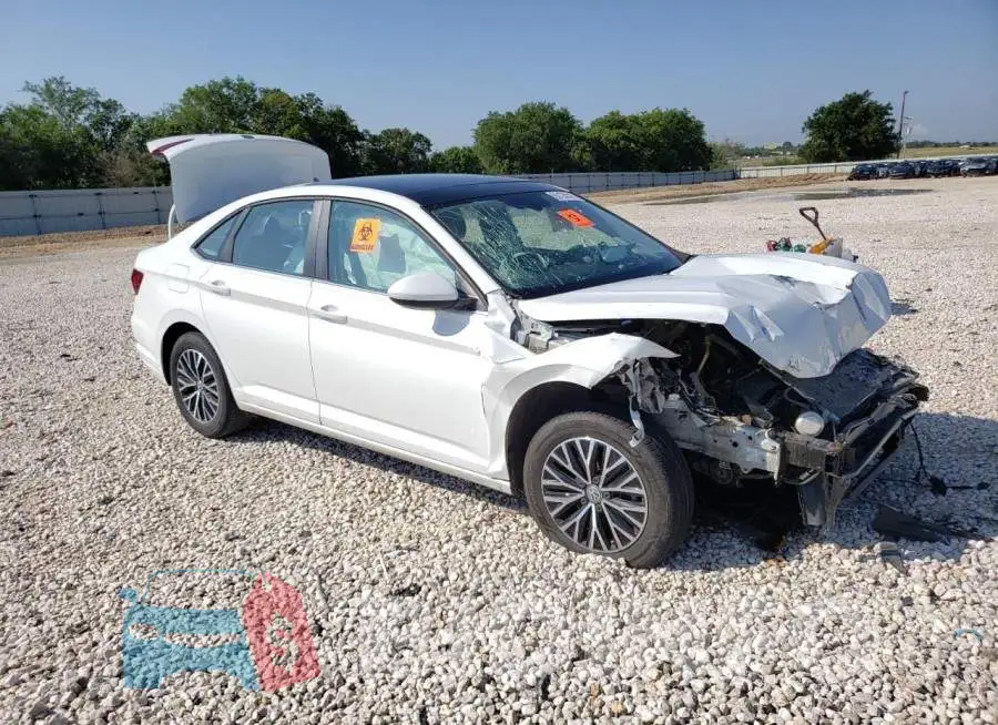 3VWCB7BUXLM020156 Photo# 4