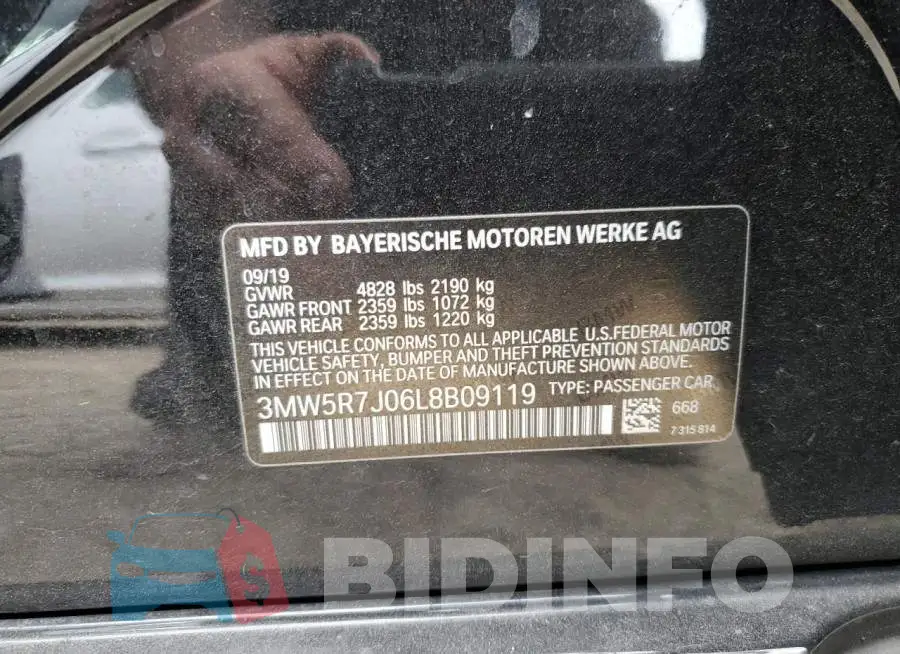 3MW5R7J06L8B09119 Photo# 12