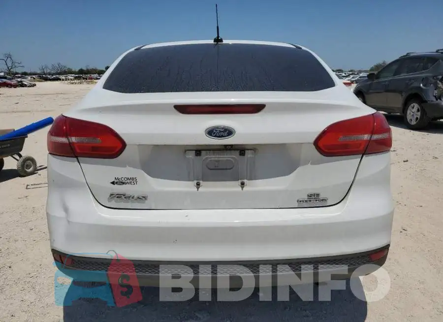 1FADP3F28GL350272 Photo# 6