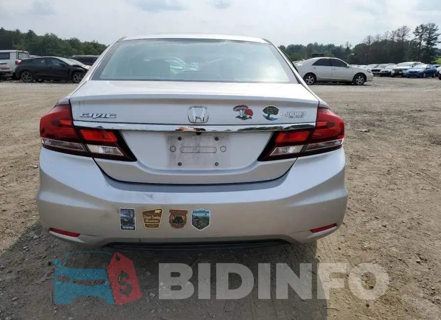 19XFB2F8XFE083403 Photo# 6