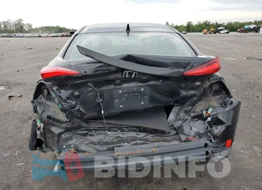 19XFC1F37HE200837 Photo# 6