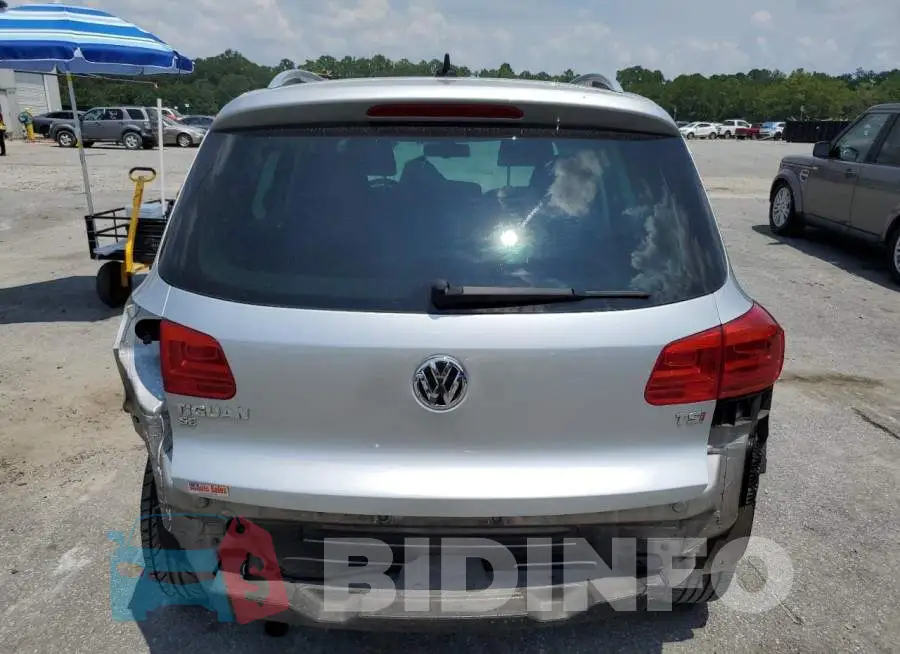 WVGAV7AX0GW615158 Photo# 6