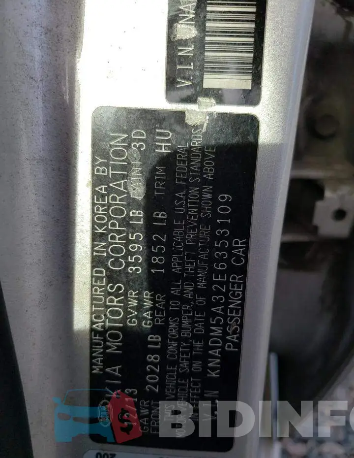 KNADM5A32E6353109 Photo# 12