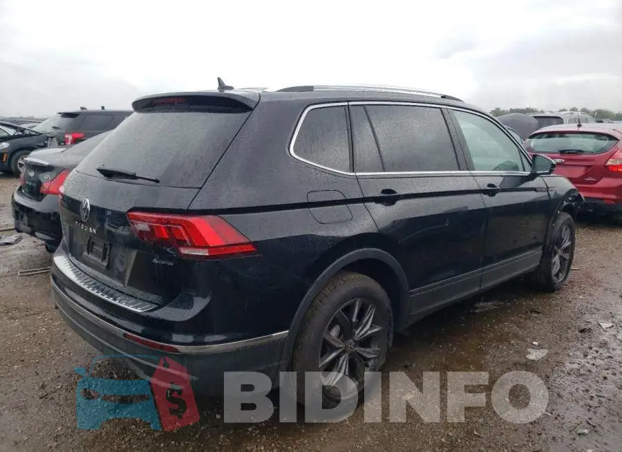 3VV2B7AX9NM155725 Photo# 3