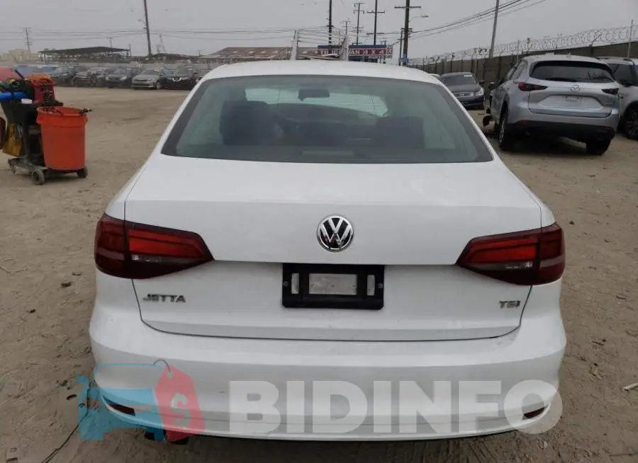 3VW2B7AJ2HM379804 Photo# 6