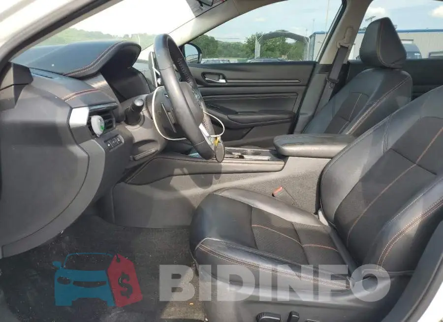 1N4BL4CV4KC131597 Photo# 7