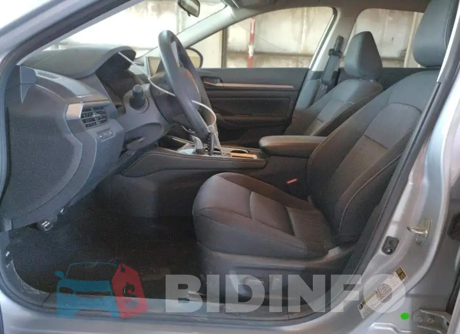 1N4BL4DVXPN307885 Photo# 7