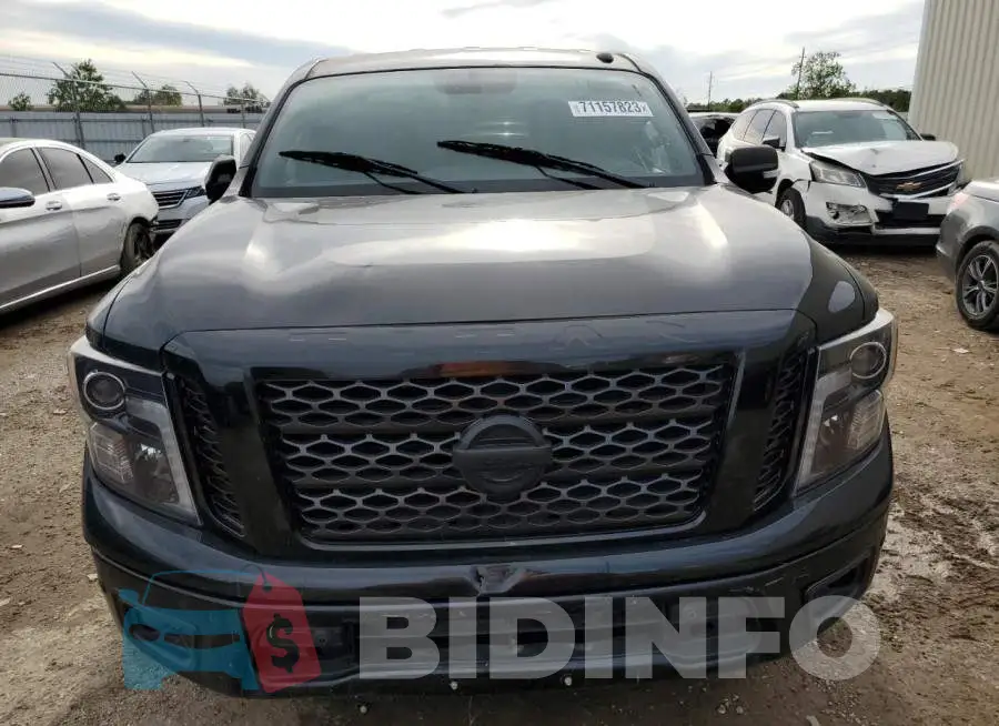 1N6AA1E67JN551077 Photo# 5