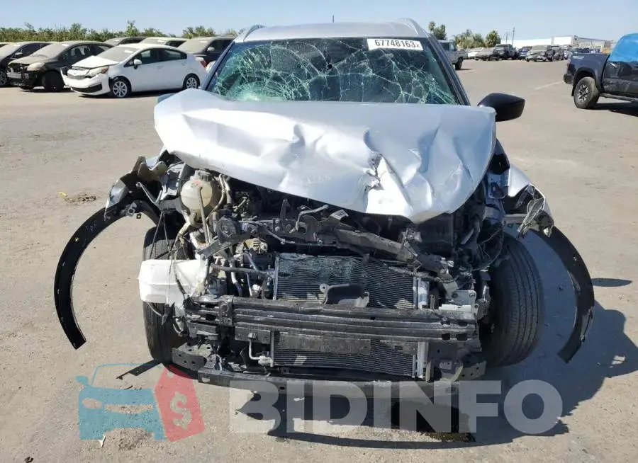 3N1CP5CU3KL516821 Photo# 5