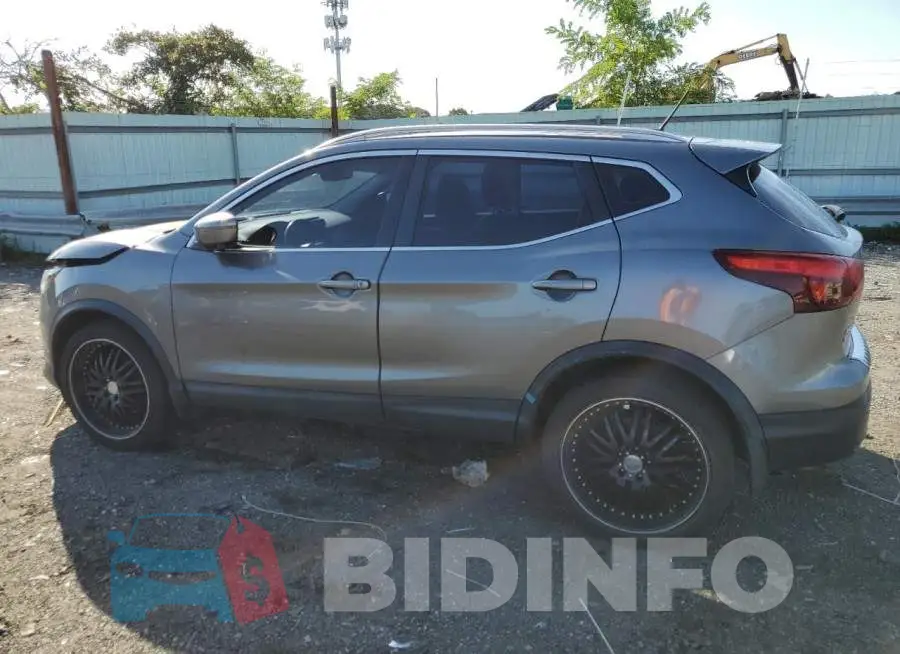 JN1BJ1CR2HW128127 Photo# 2