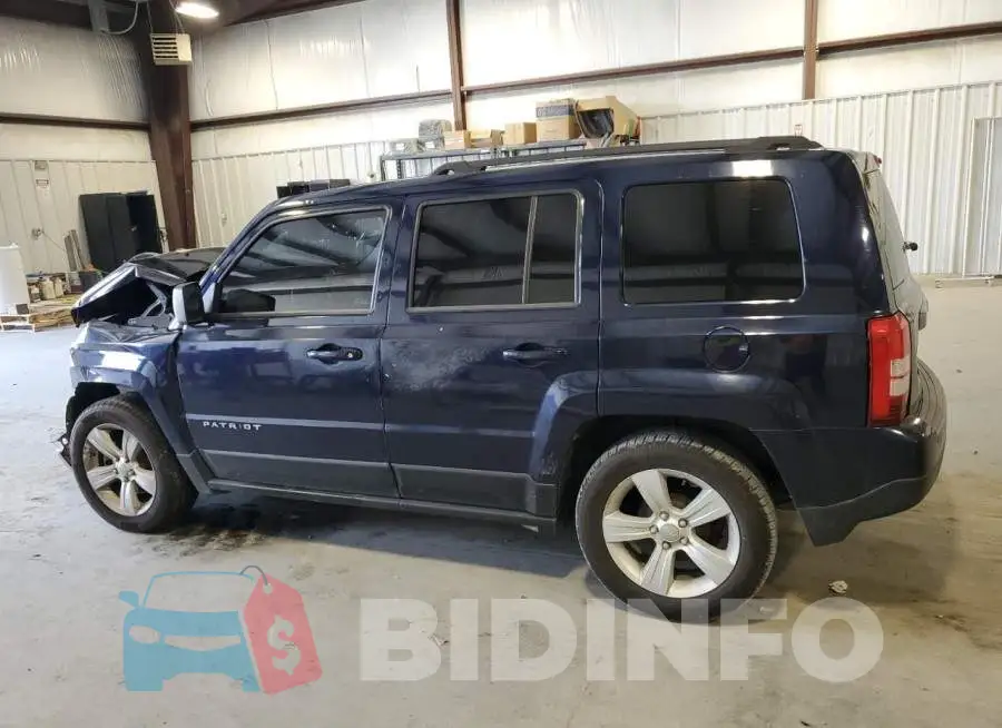 1C4NJPFB4ED737593 Photo# 2