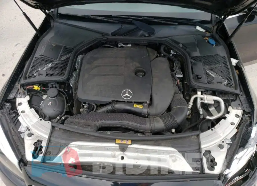 55SWF8DB5KU295943 Photo# 11