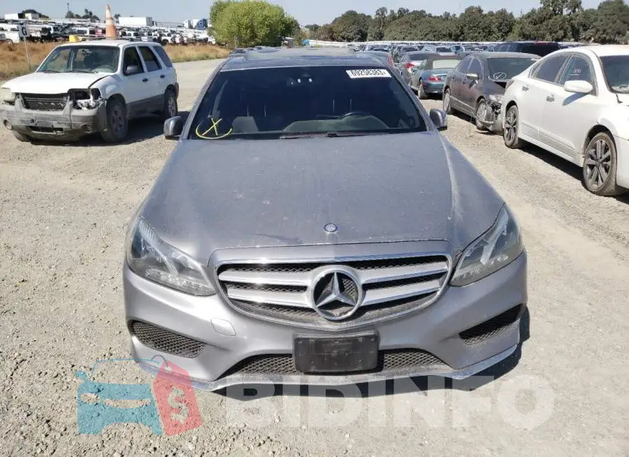 WDDHF5KB7FB120474 Photo# 5