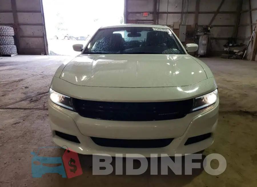 2C3CDXBG3NH172728 Photo# 5