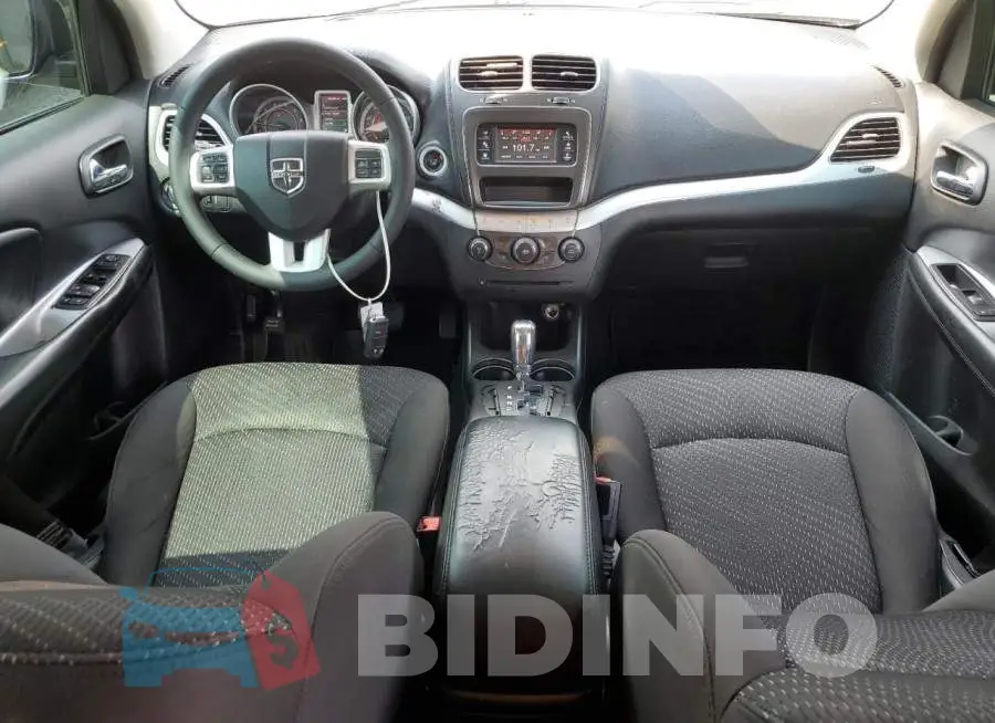 3C4PDCAB8HT568127 Photo# 8