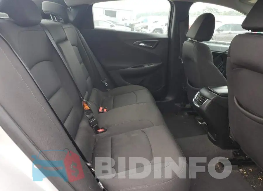 1G1ZD5ST0KF133253 Photo# 10