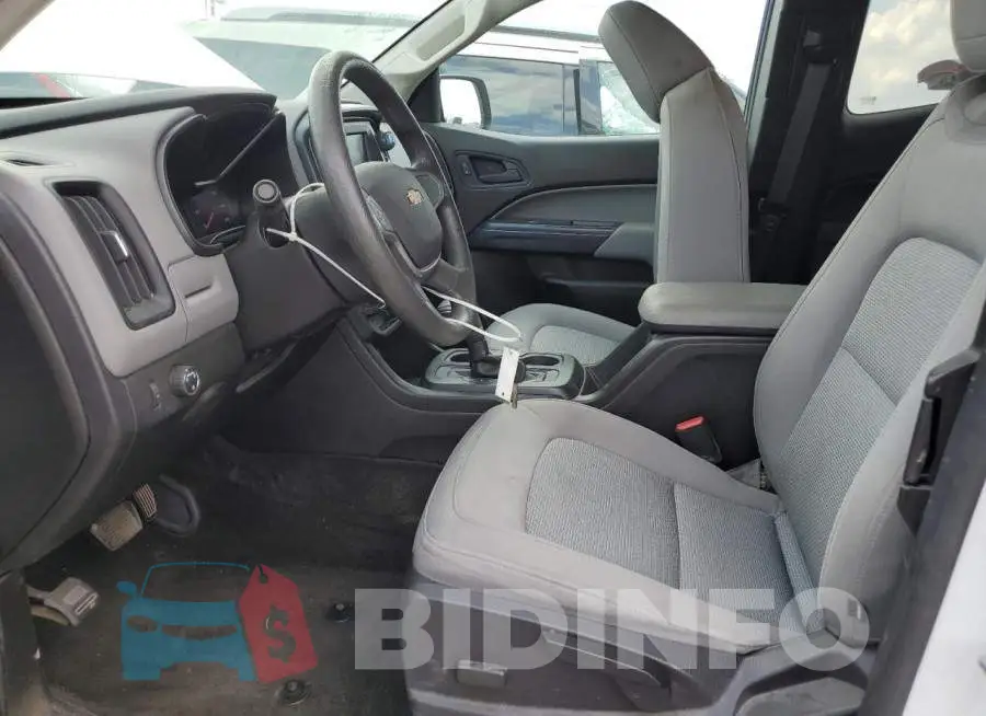 1GCHSBEN4J1223375 Photo# 7