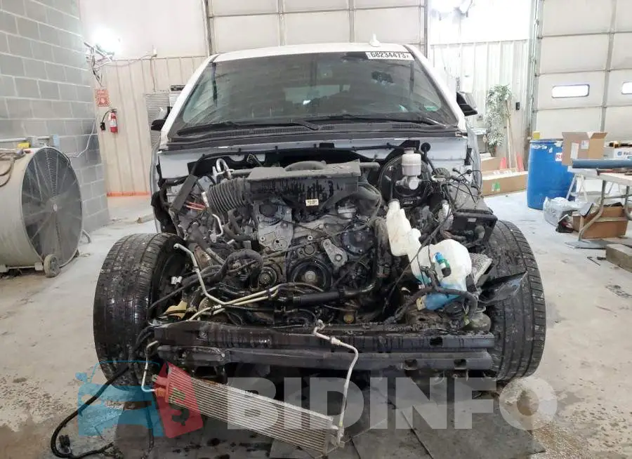 1GNSKCKC5KR124928 Photo# 5