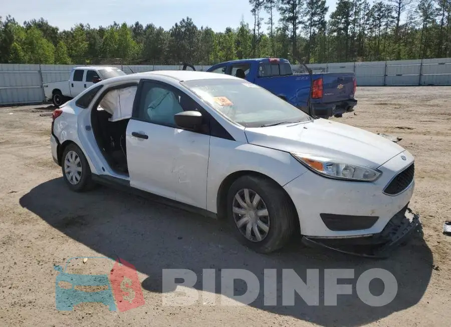 1FADP3E24GL287852 Photo# 4