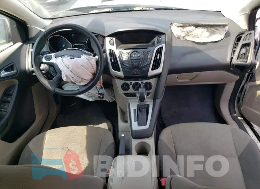 1FADP3F22EL435878 Photo# 8