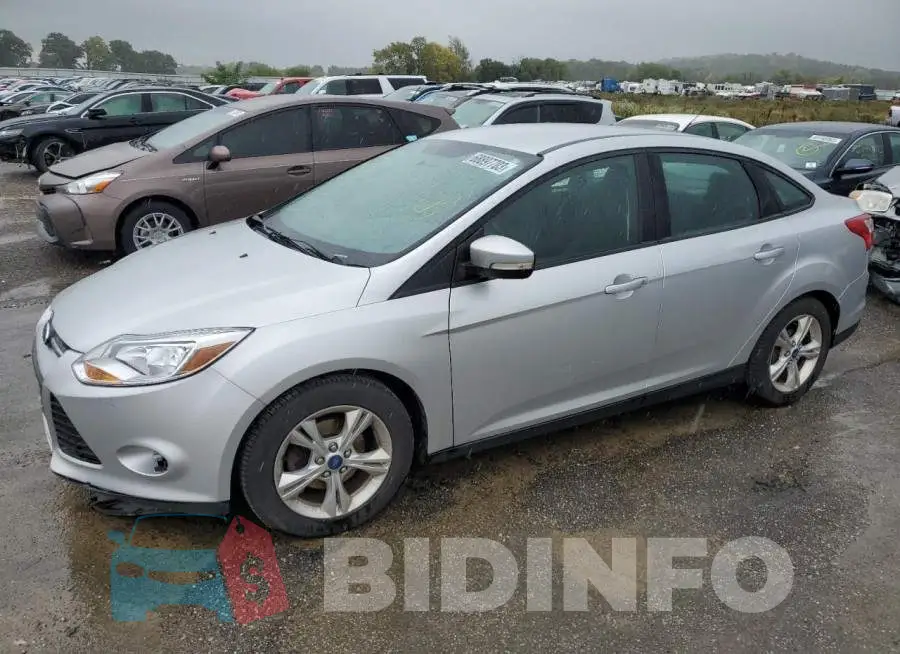 1FADP3F27EL131302 Photo# 1