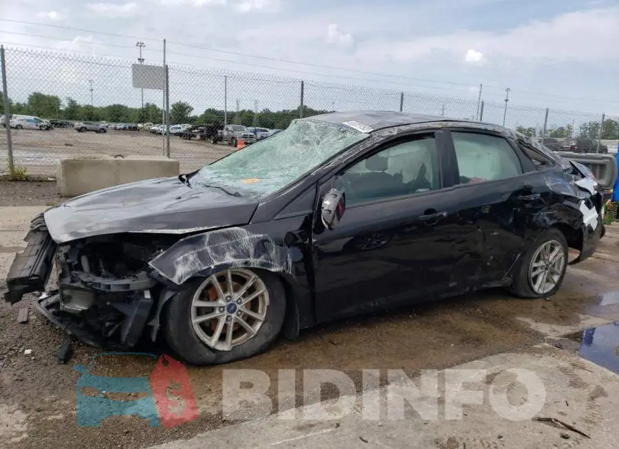 1FADP3F2XJL277137 Photo# 1