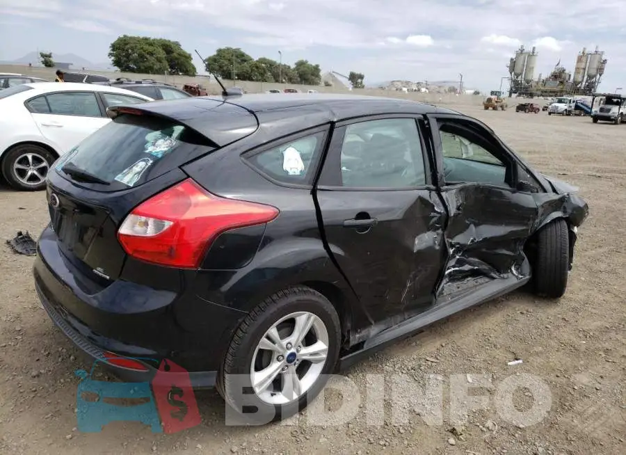 1FADP3K27EL392242 Photo# 3