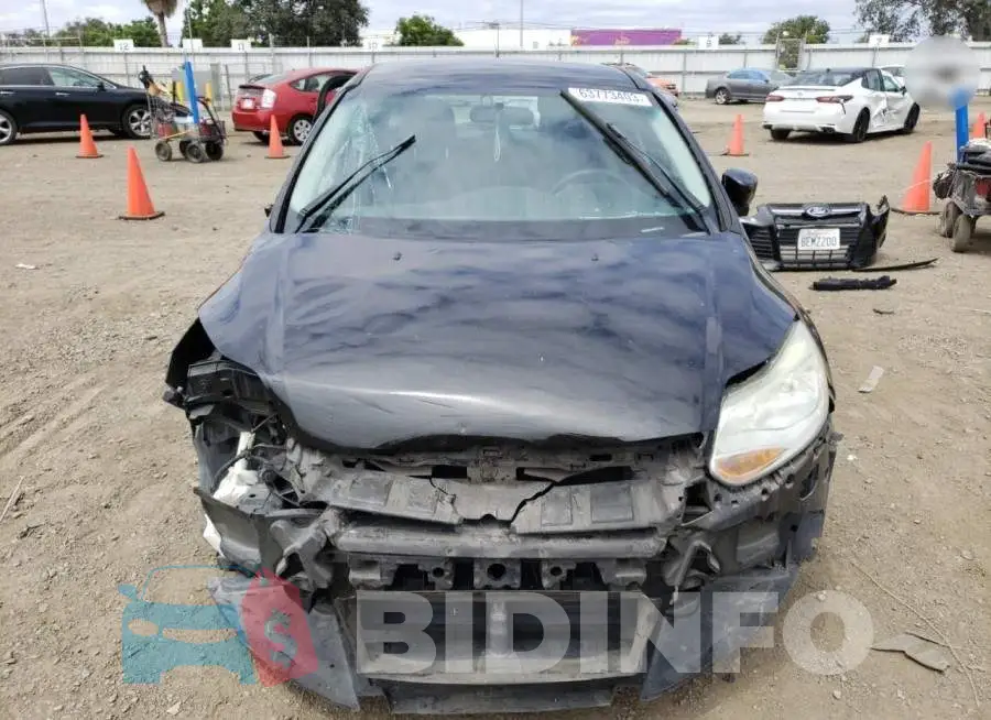 1FADP3K27EL392242 Photo# 5
