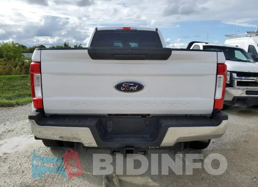 1FT8W3DT6JEC16933 Photo# 6