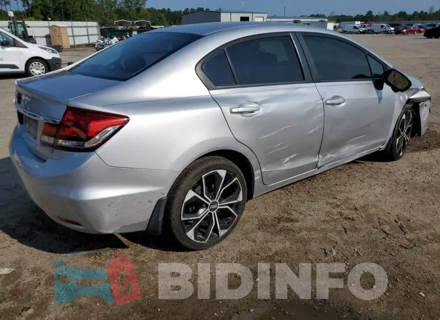 2HGFB2F70FH564337 Photo# 3