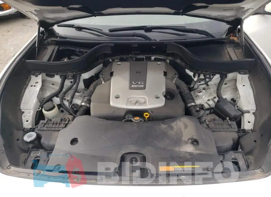 JN8CS1MU2HM141607 Photo# 12