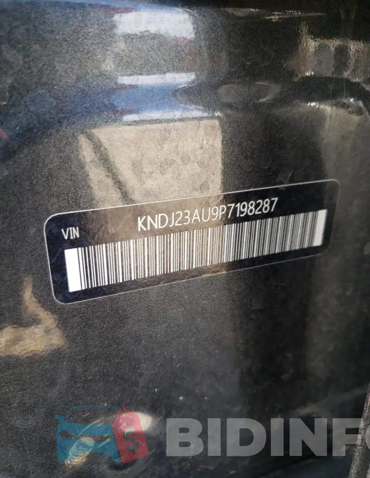 KNDJ23AU9P7198287 Photo# 12