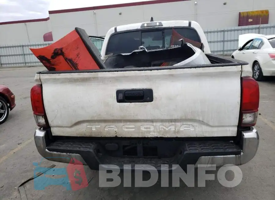 3TYAX5GN8PT067827 Photo# 6
