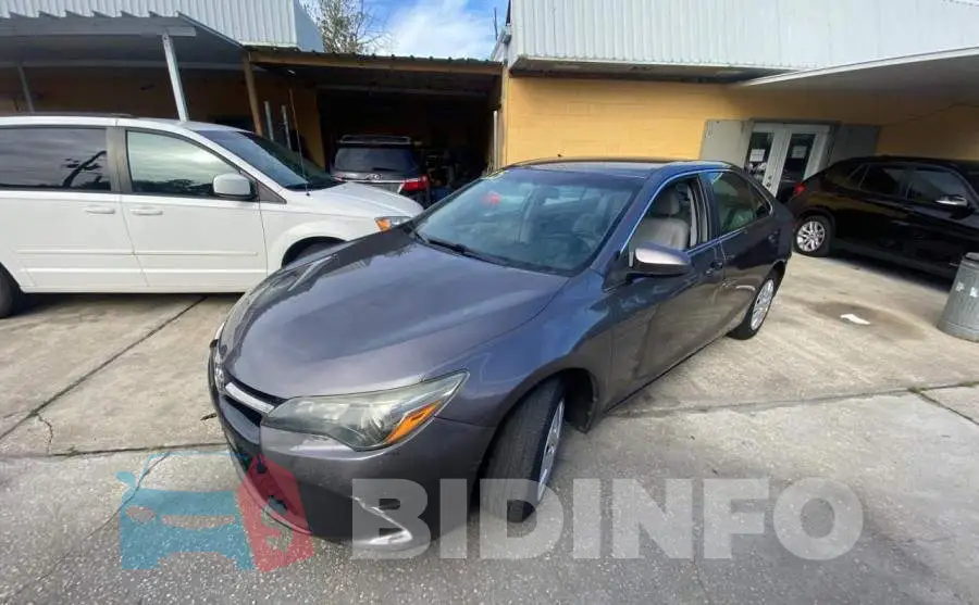 4T1BF1FK3FU476942 Photo# 2