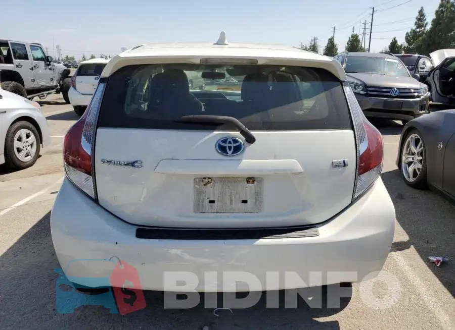 JTDKDTB32F1090857 Photo# 6