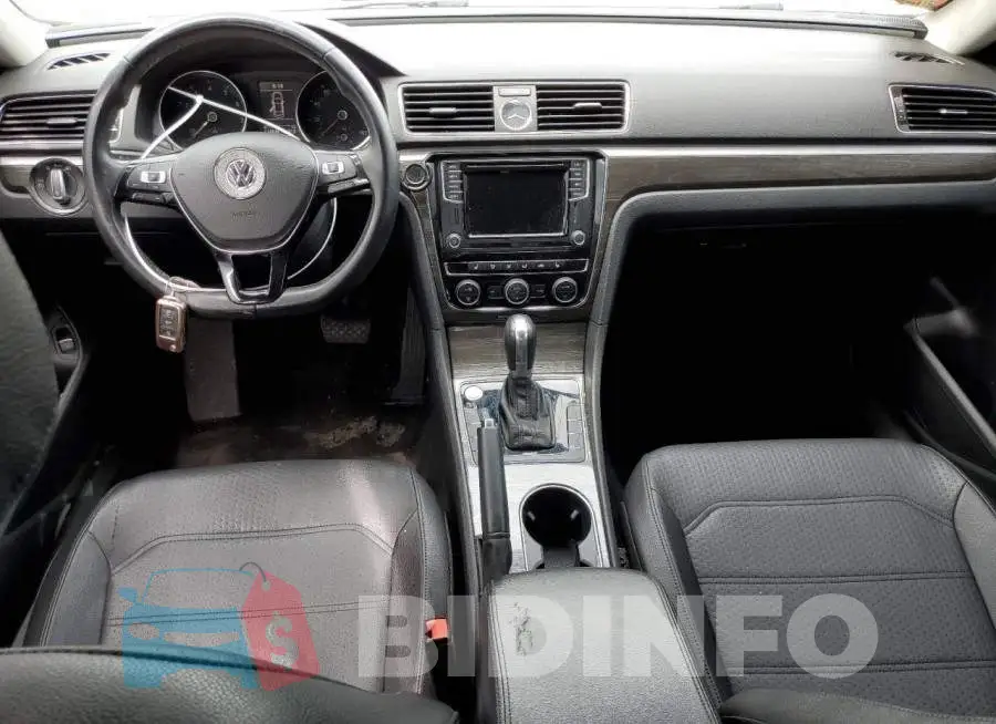 1VWBT7A33GC024221 Photo# 8
